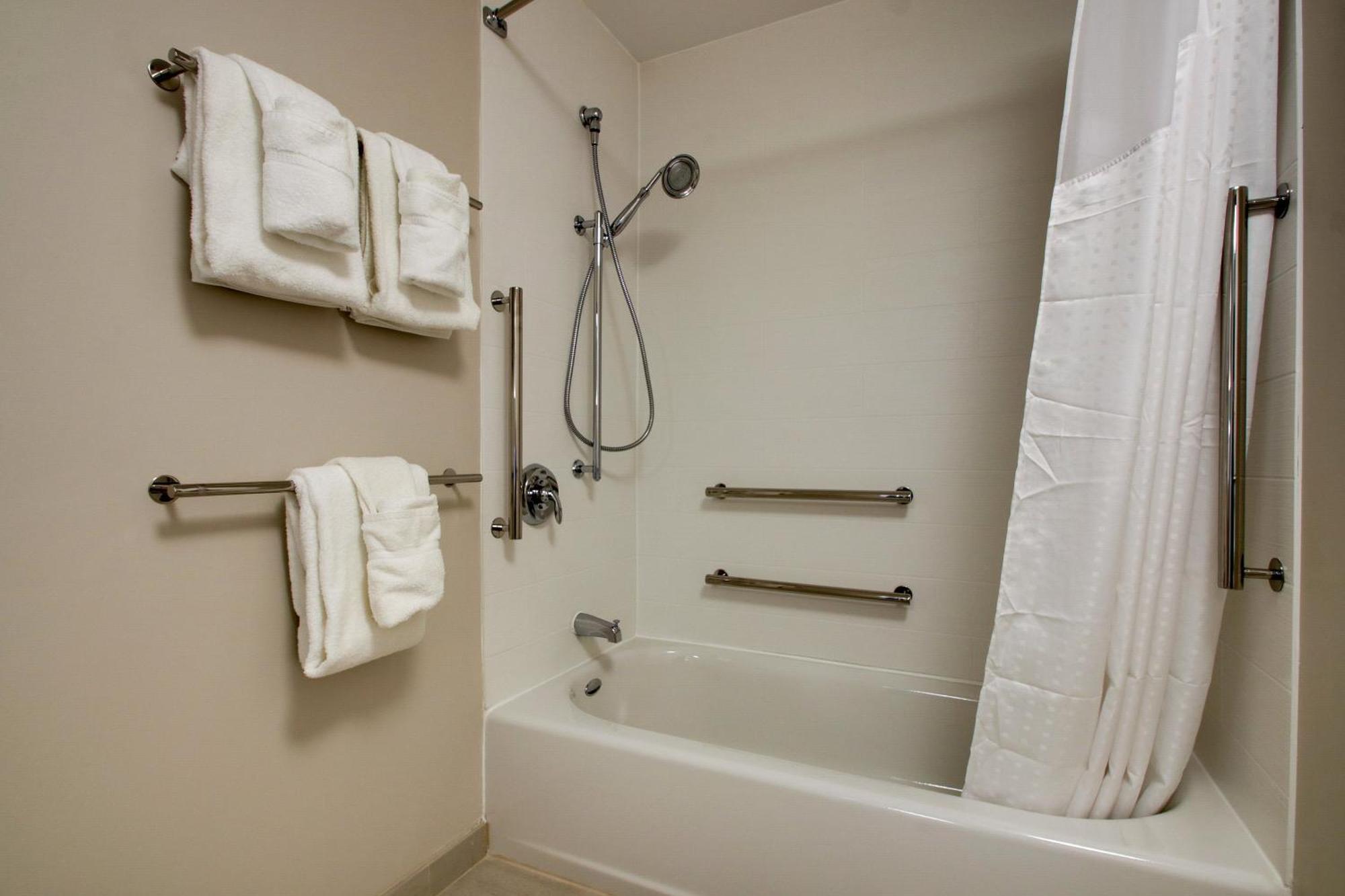 Holiday Inn Express & Suites - Elizabethtown North By Ihg Luaran gambar